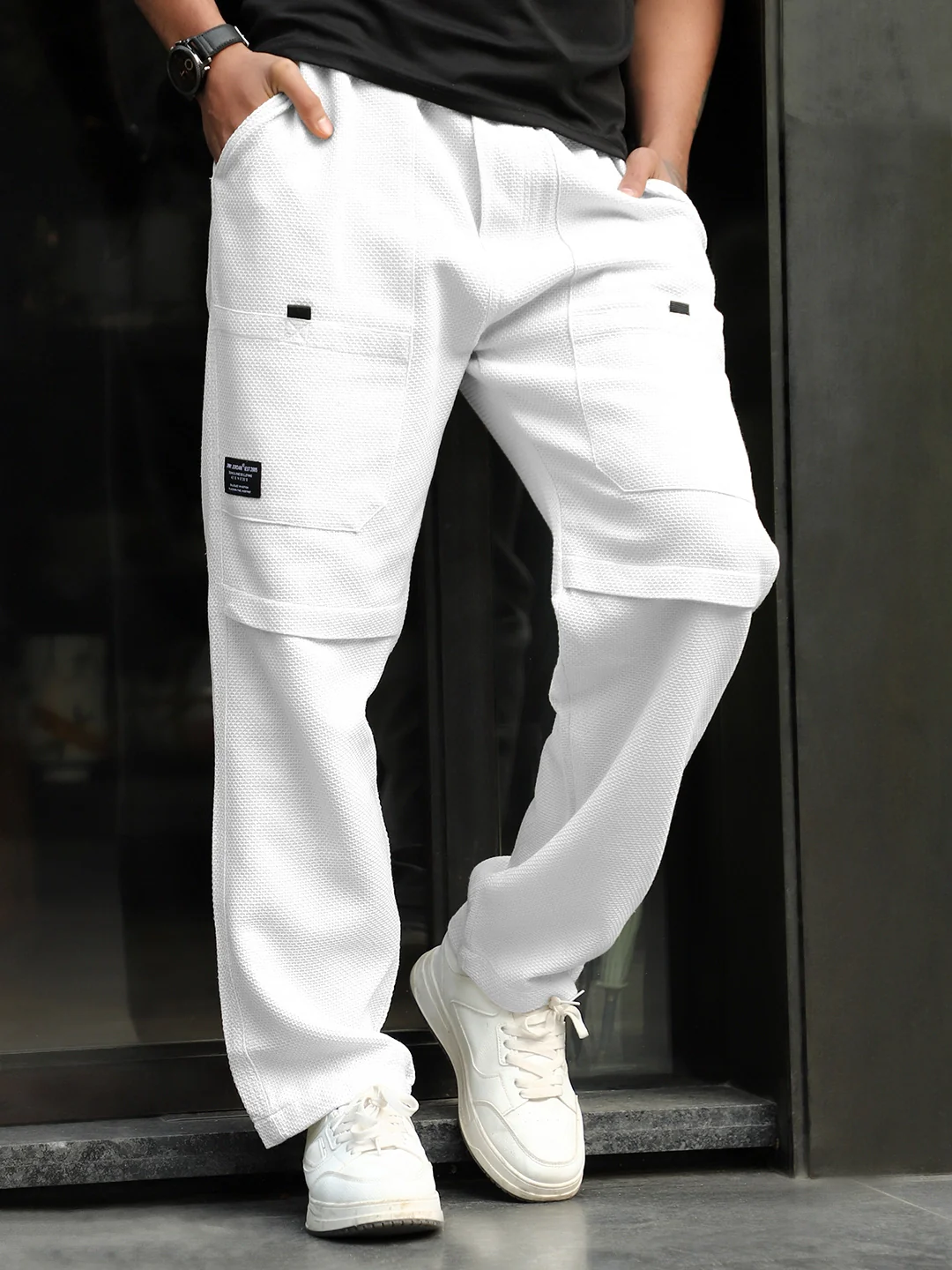 Snowhawk White Texture Cargo - Image 5